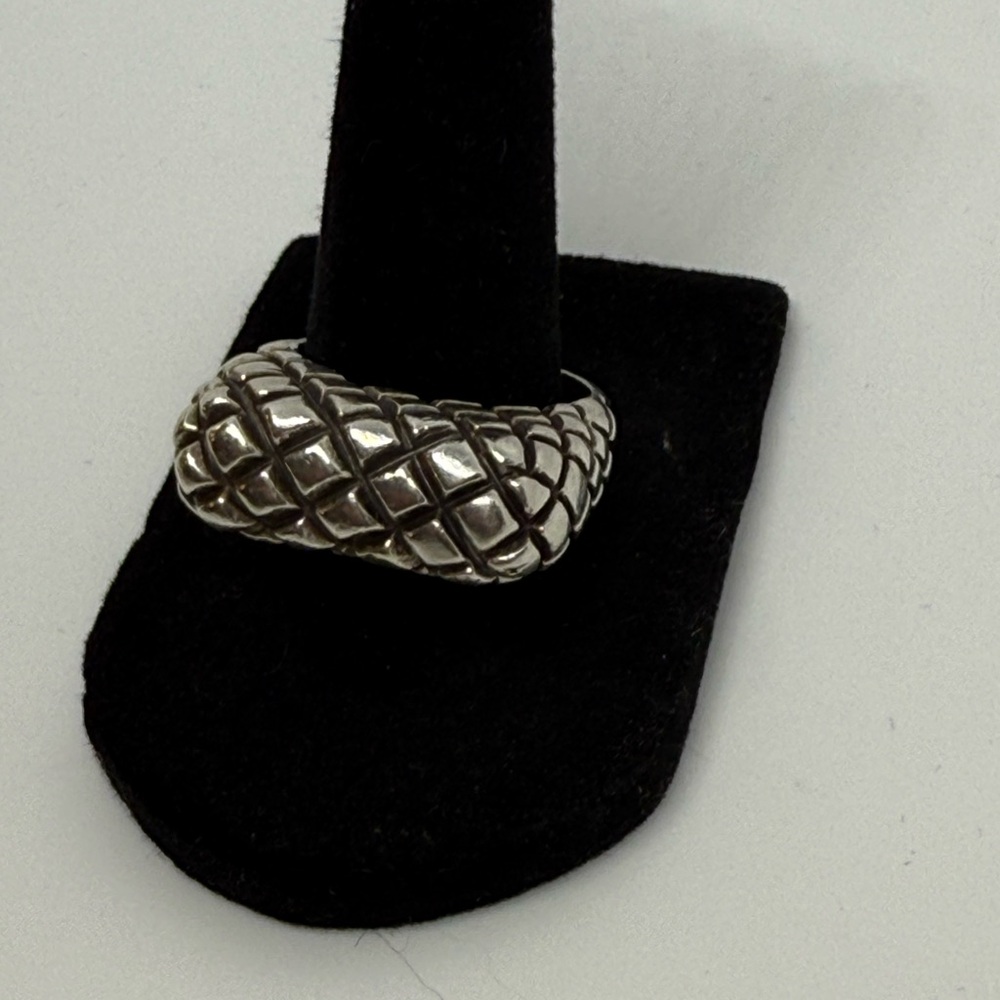Vintage Designer Dian Malouf Sterling Silver Hatched Ring, Size 9 - Picture 3 of 9